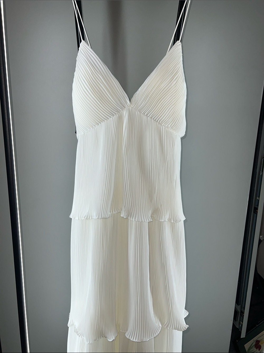 Ivory Pleated Tiered Spaghetti-Strap Prom Dress